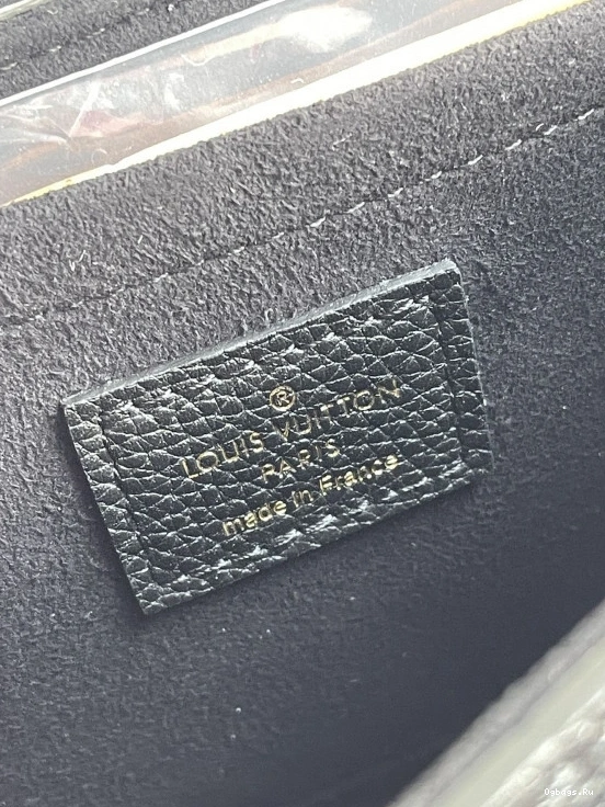 VUITTON LOUIS LOCKME TENDER 0417